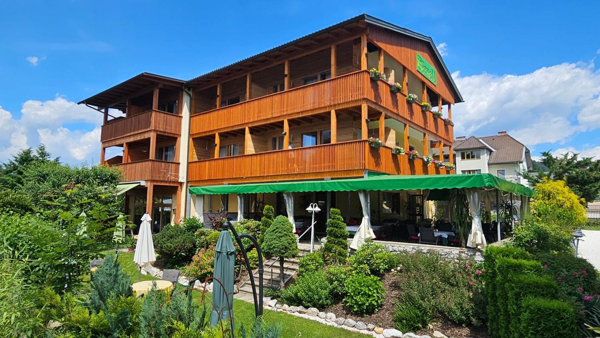 Gaestehaus Baerwald Seeboden Exterior photo